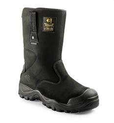 Buckler boots